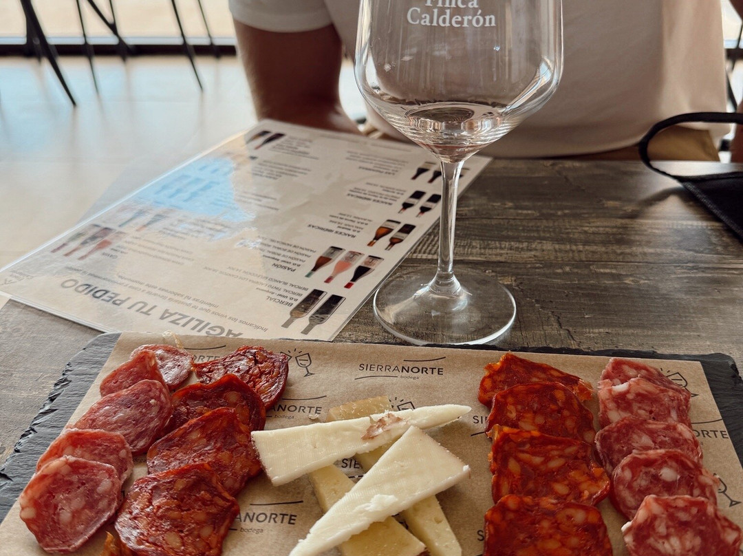 Bodega Sierra Norte-Requena必去景点