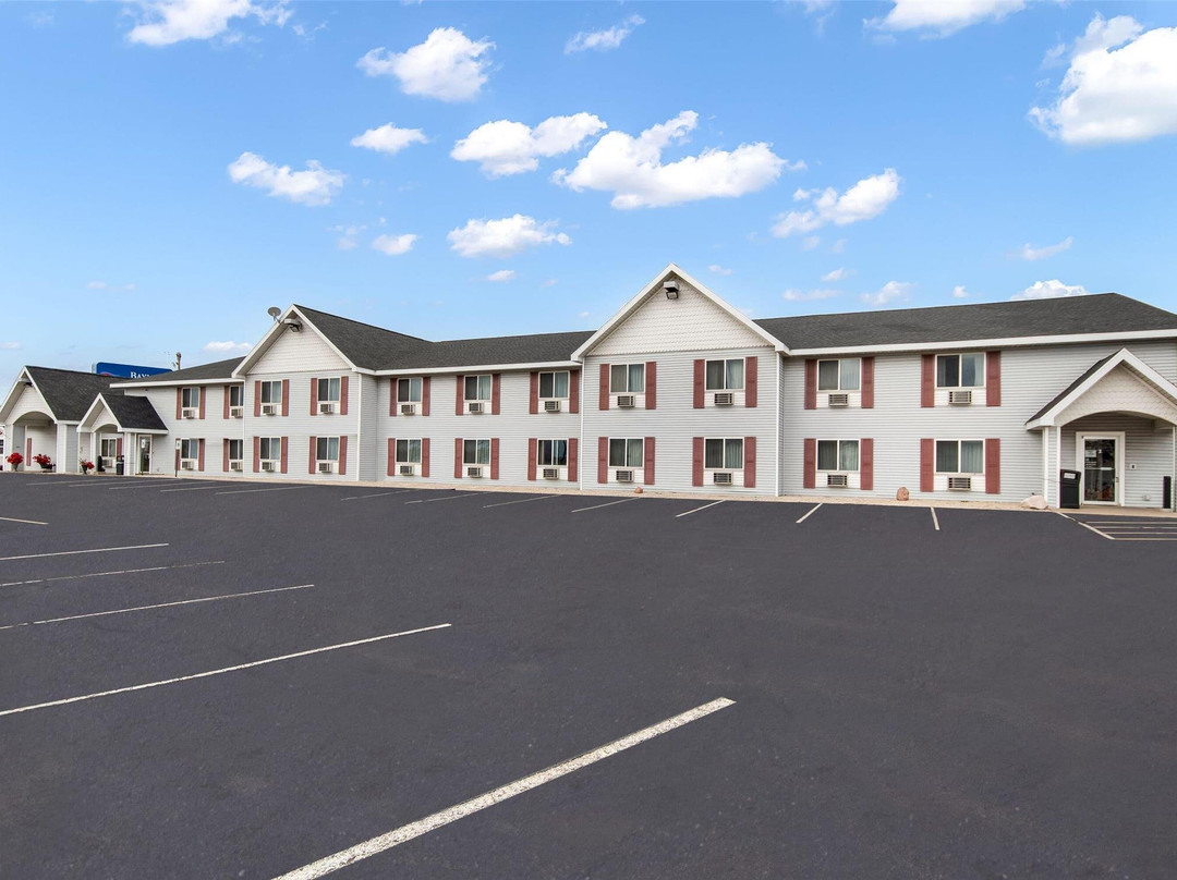 Baymont by Wyndham Marinette主图