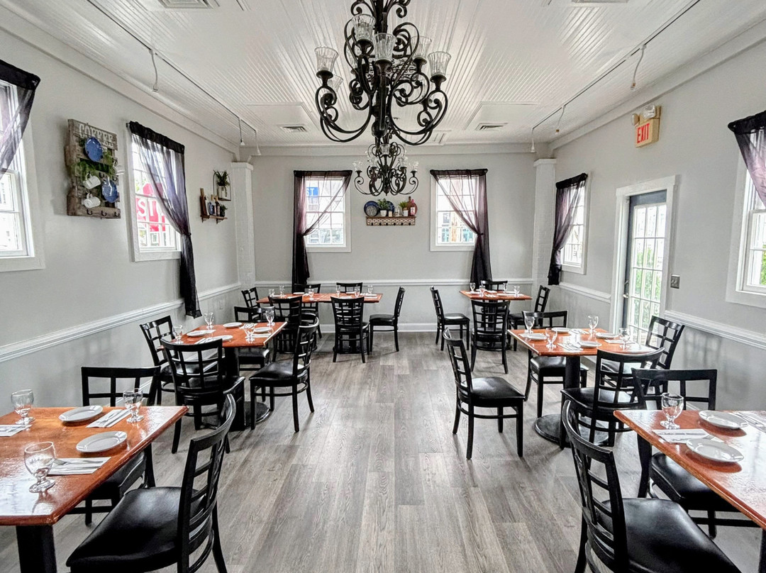 Los Brothers Restaurant