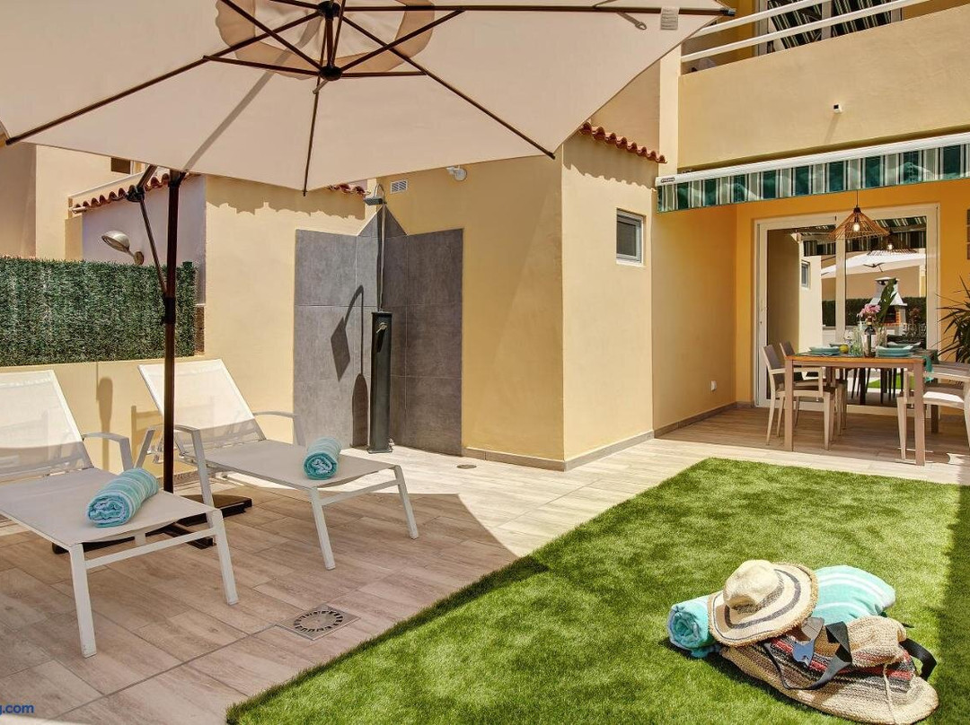 Sonemar Apartments主图