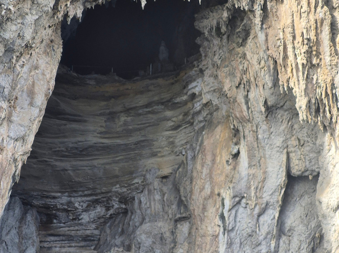 White Grotta-卡碧岛必去景点
