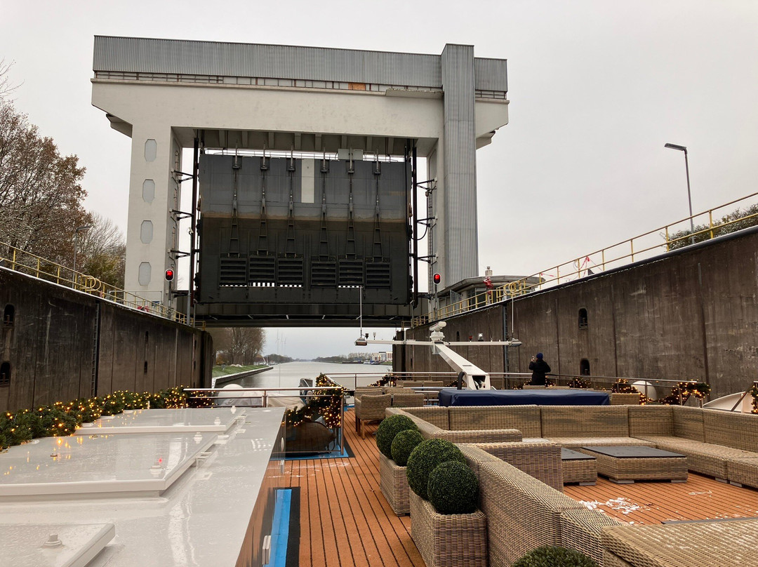 AmaWaterways-卡拉巴萨斯必去景点