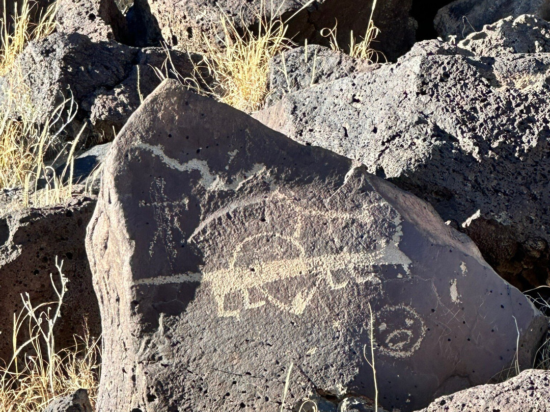 Petroglyph National Monument-阿尔伯克基必去景点