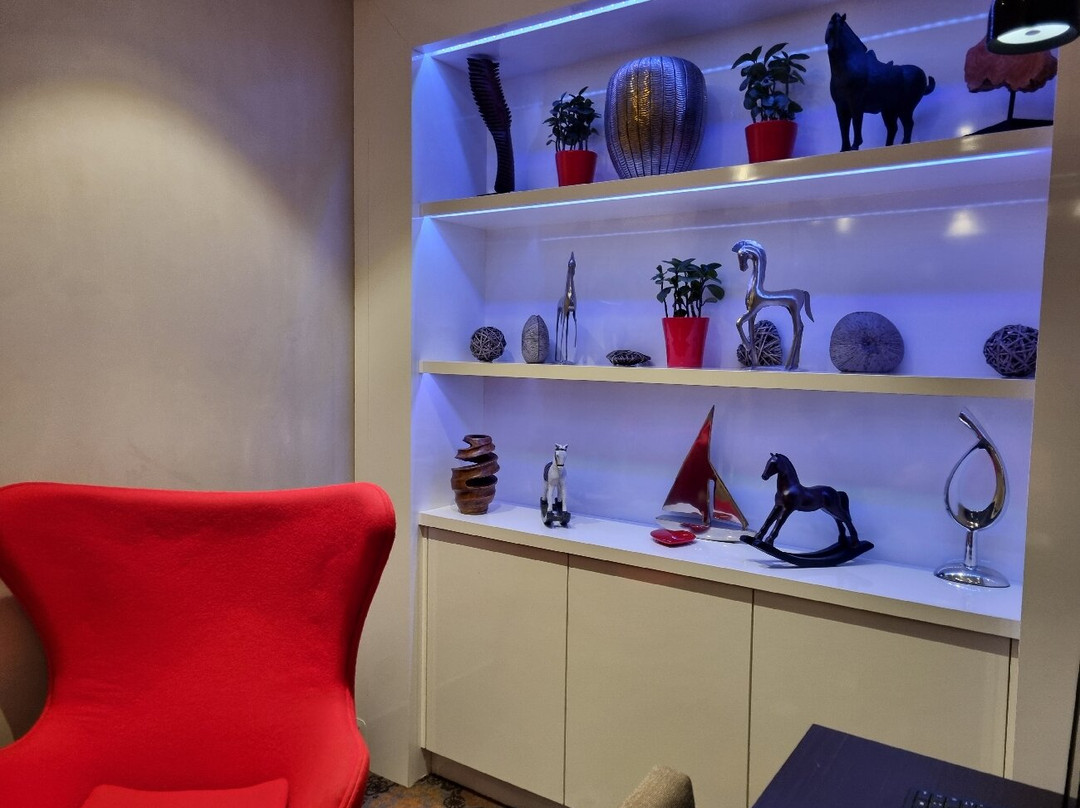 阿罗布罗基酒店主图