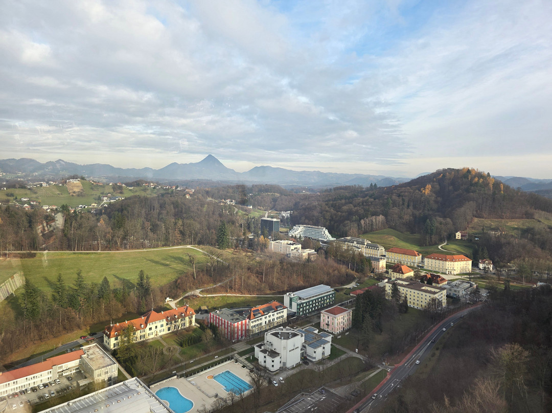 Stolp Kristal-Rogaska Slatina必去景点