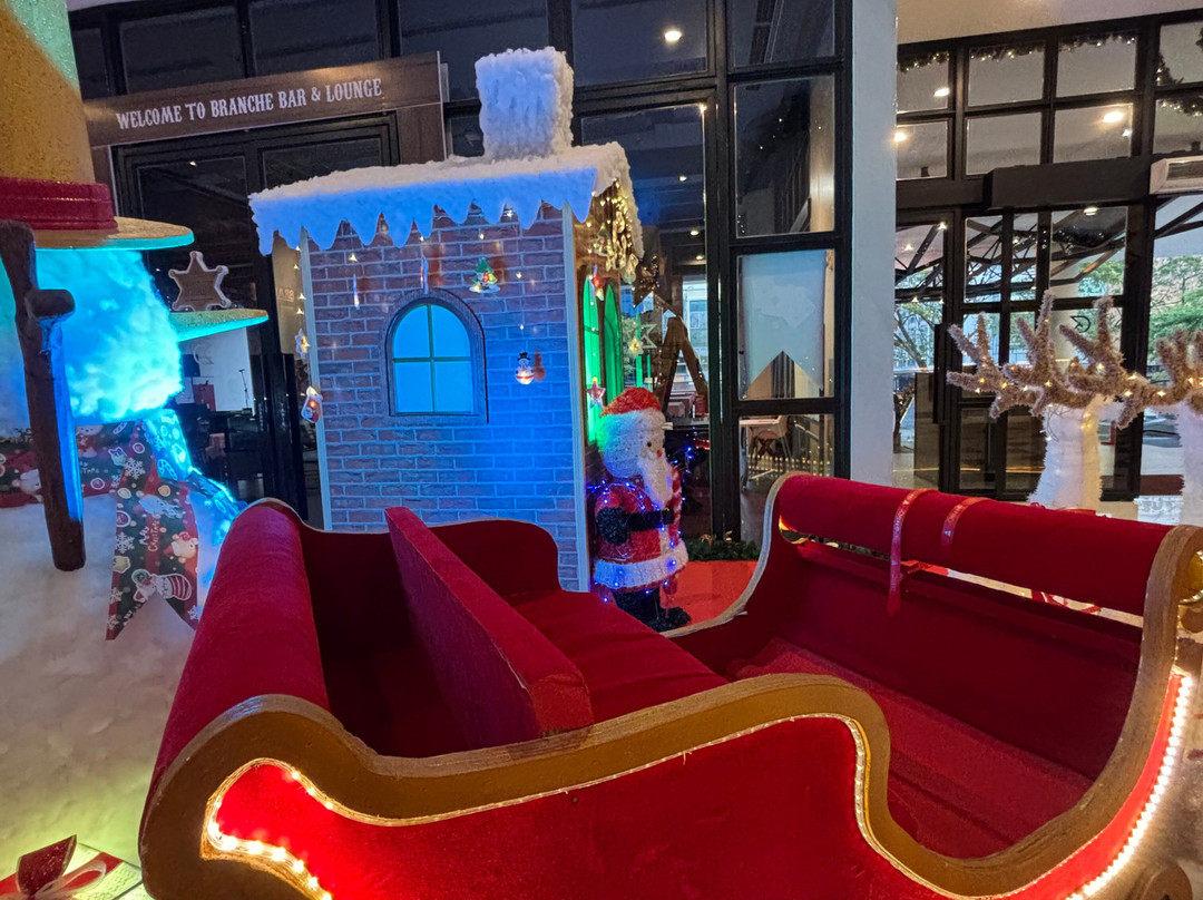 Golden Tulip Pontianak主图