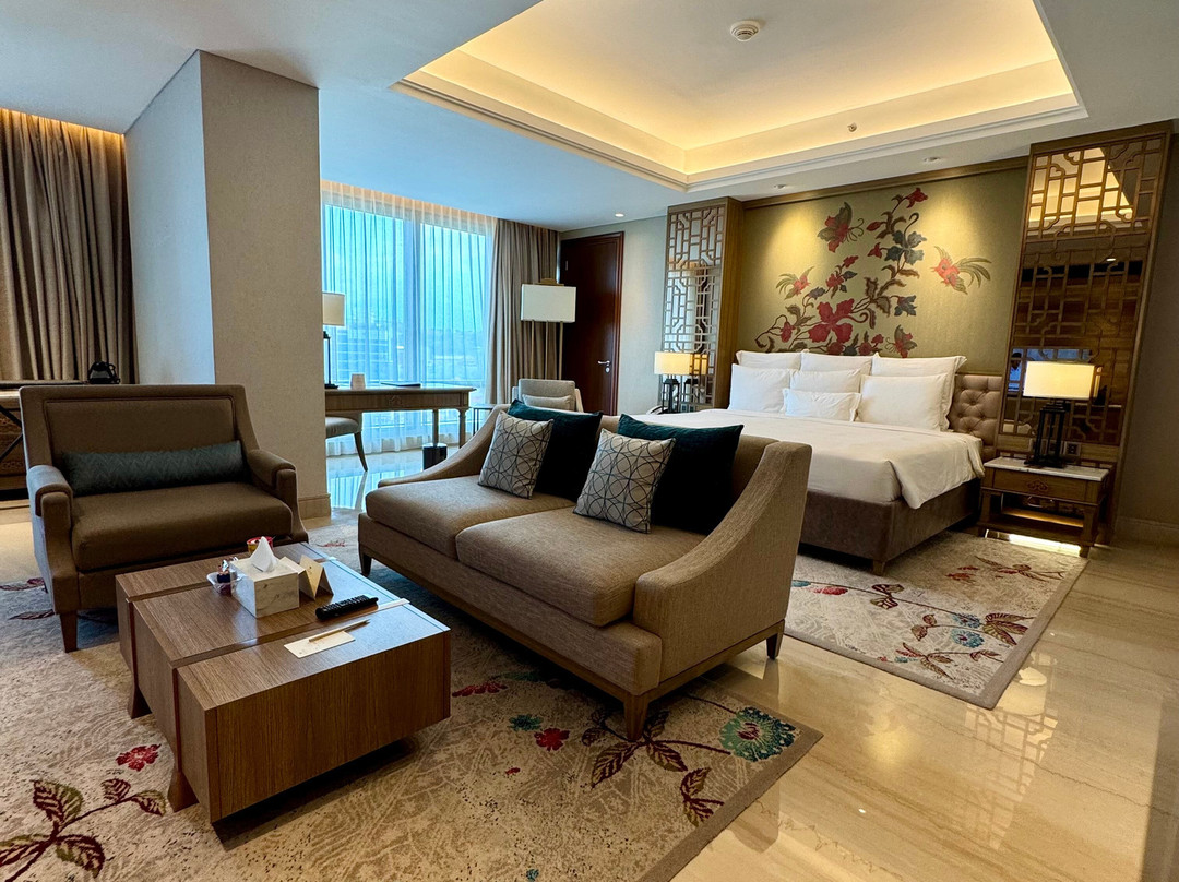 Hotel Tentrem Semarang主图