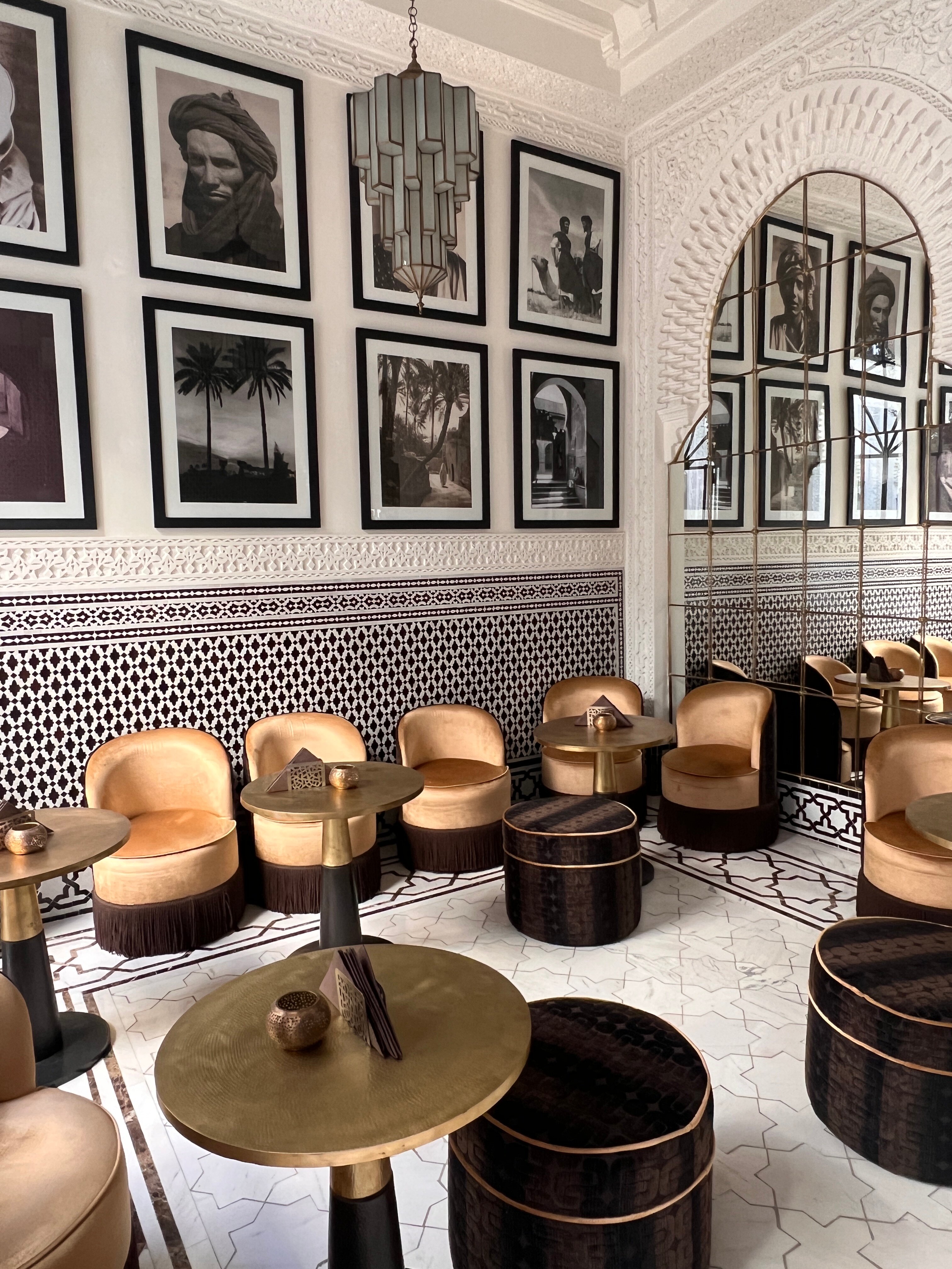 里亚德克瑞迪尼酒店-官方