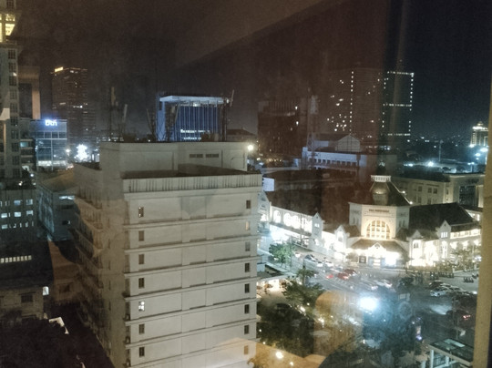 阿斯顿皇府大酒店主图