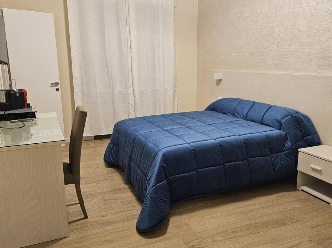 The Center Rooms Bed & Breakfast