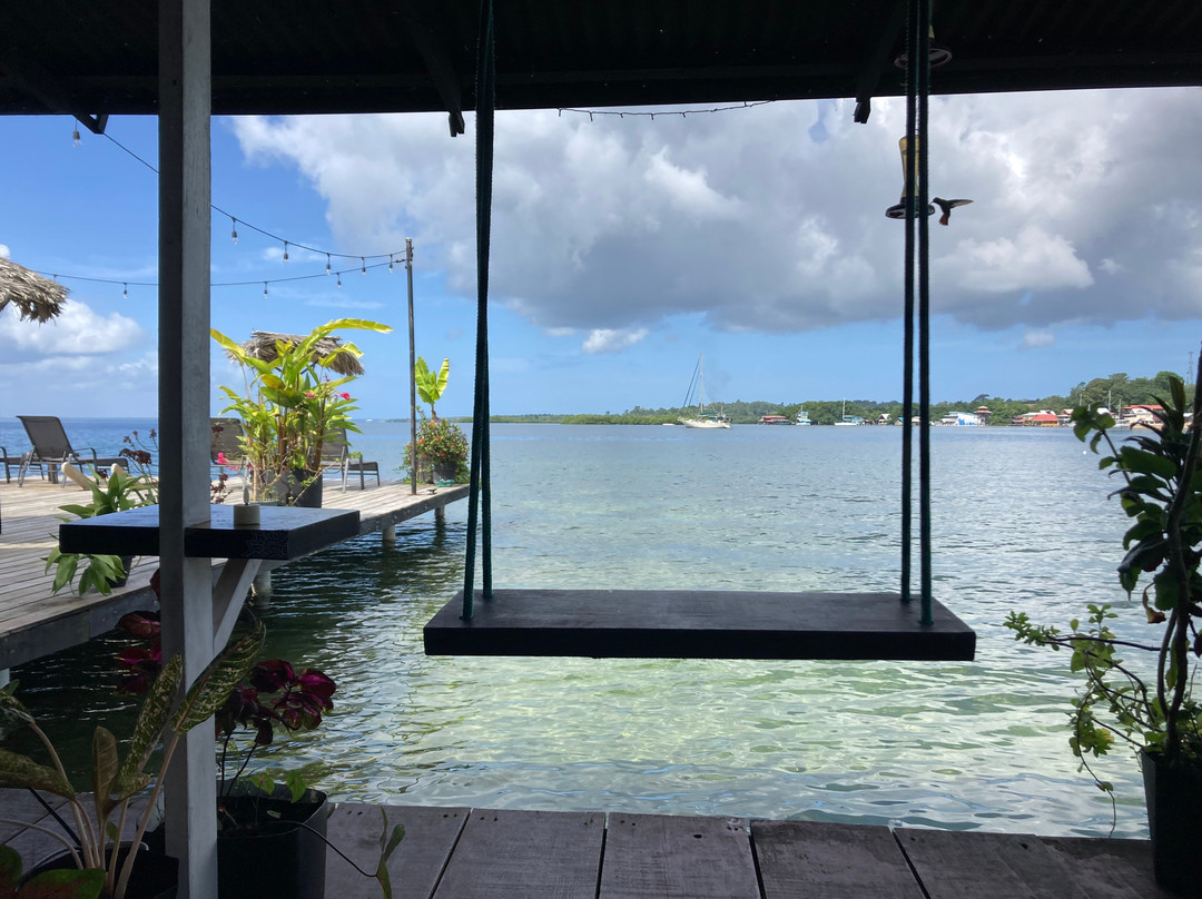 BarrBra BnB Over The Sea主图