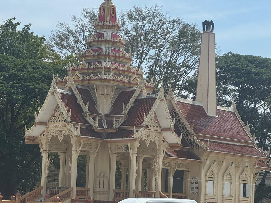 Wat Karon-Karon Beach必去景点
