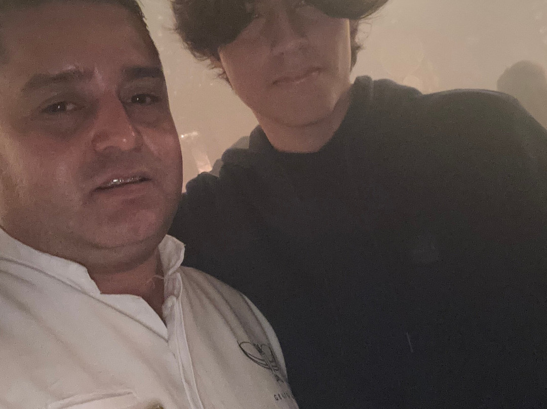 Strana-瓦拉塔港必去景点