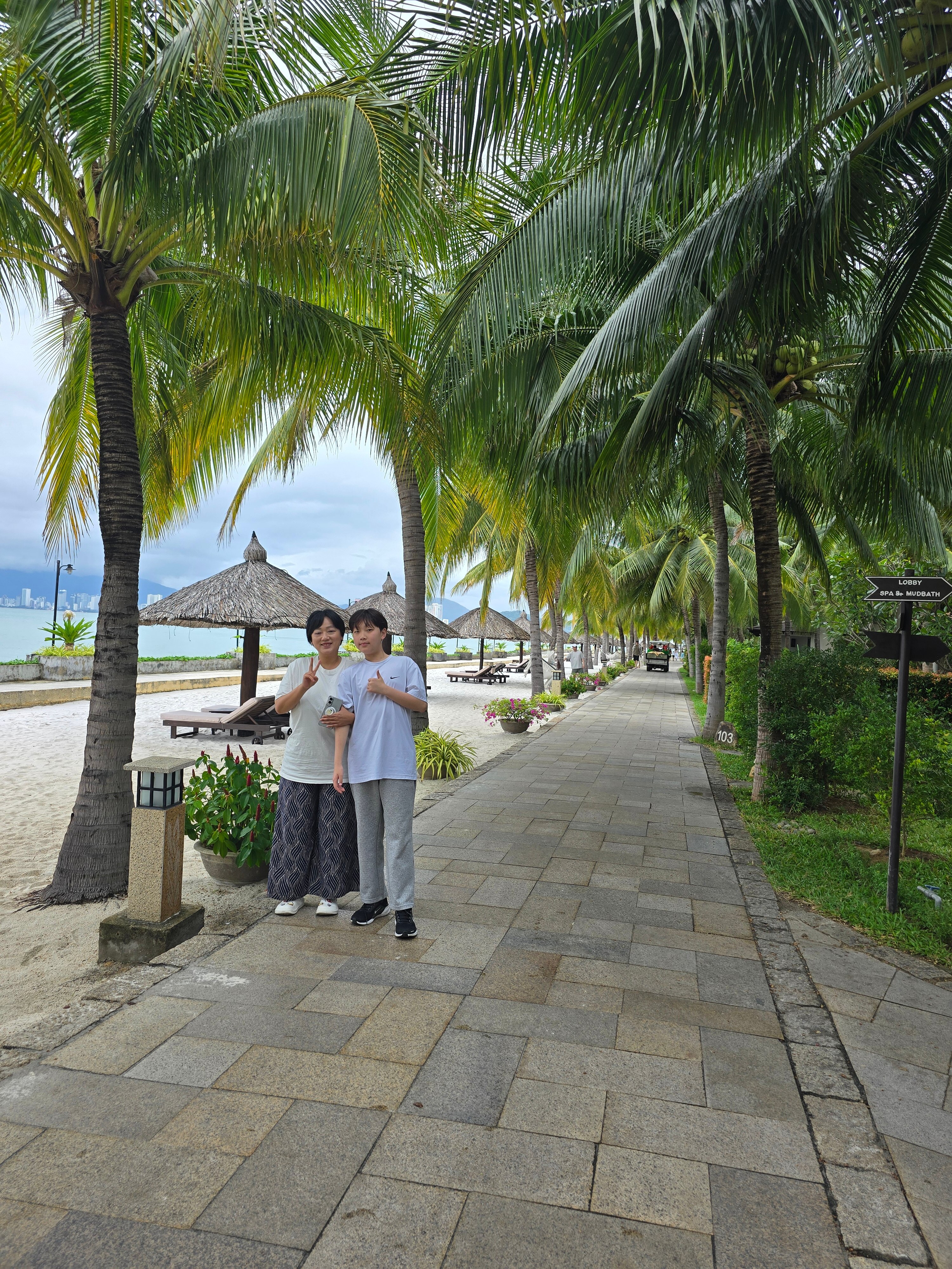 芽庄阿米亚娜度假酒店-泳池