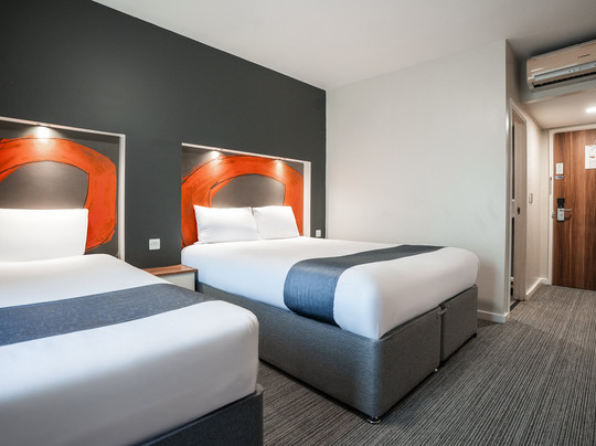 Ramada London Stansted M11主图