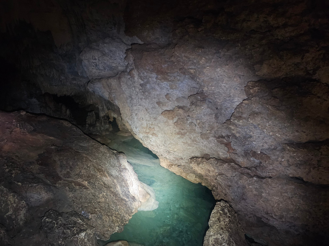 Go Caving Bonaire-Kralendijk必去景点