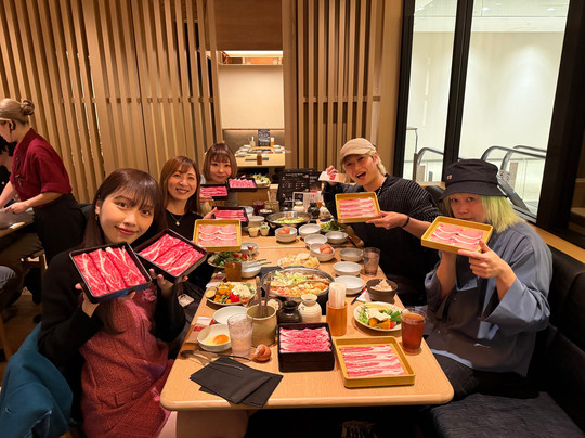 MO-MO-PARADISE Akihabara