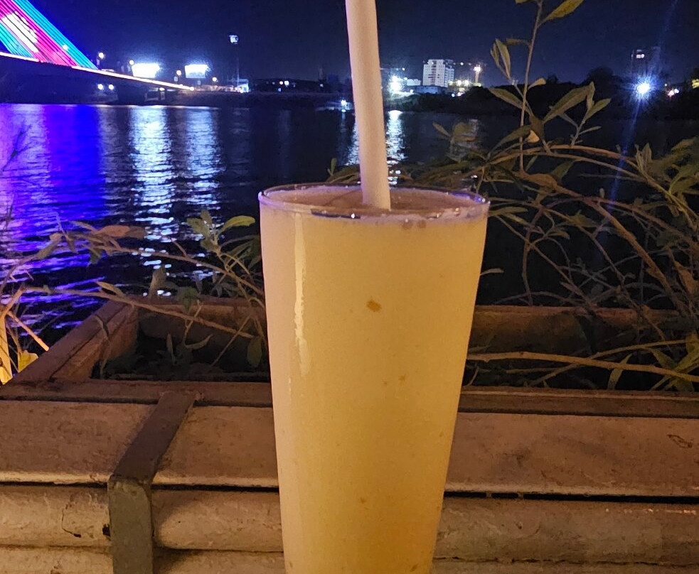 Floatation - Dining Bar & Lounge-金边必去景点