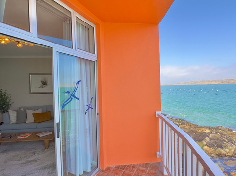 吕德里茨巢酒店主图