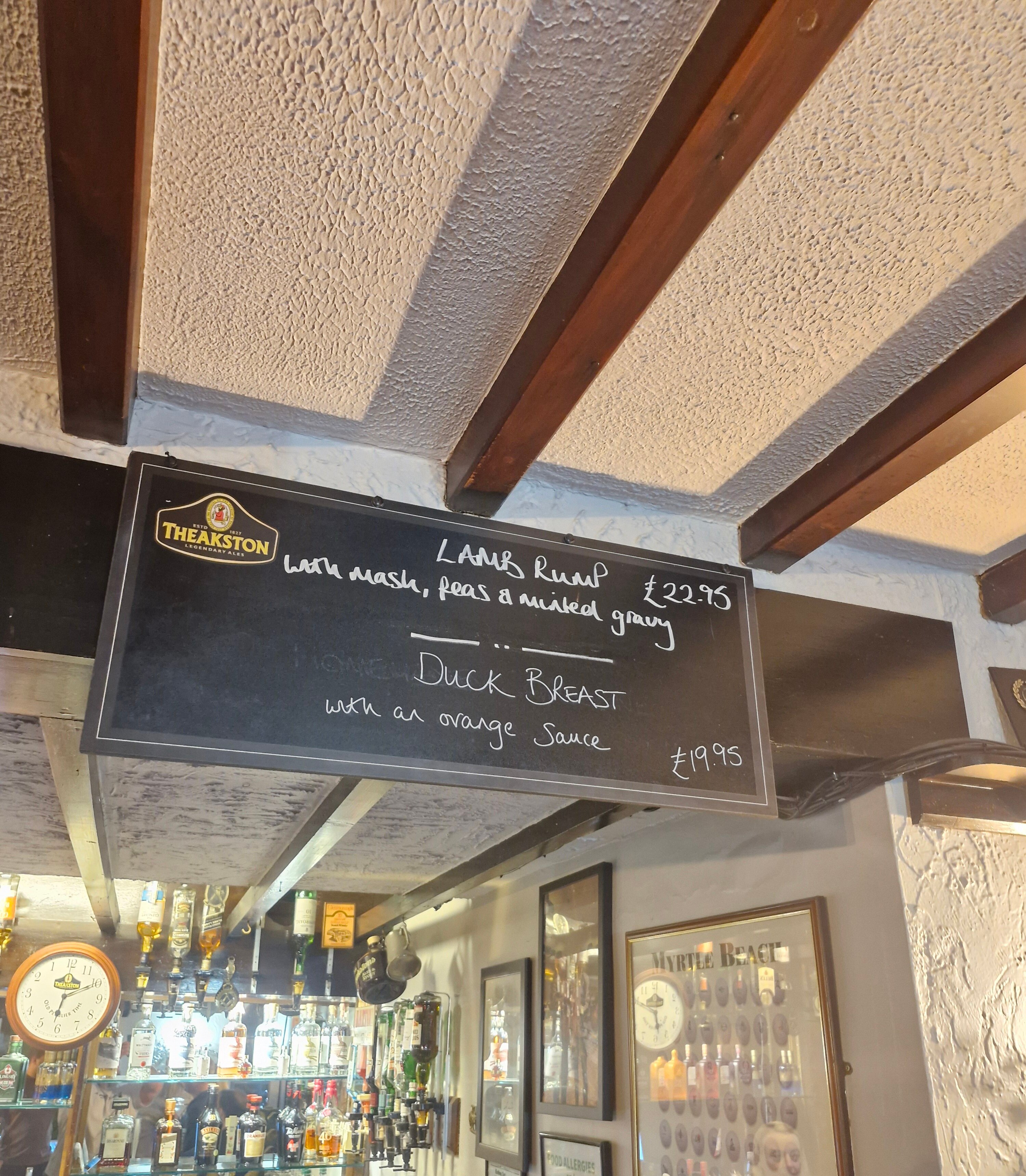 Queens Head Inn at Kettlesing-官方