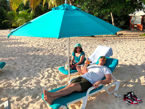 Tiki Bar-Worthing必去景点