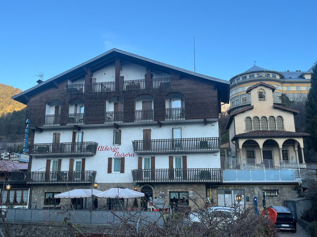 奥洛拉酒店主图