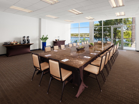 来柯维温泉度假酒店主图