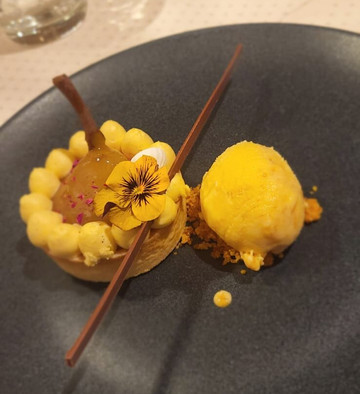 扎芒斯皮茨山地Spa酒店主图