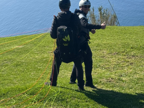 Madeira Paragliding-Arco da Calheta必去景点