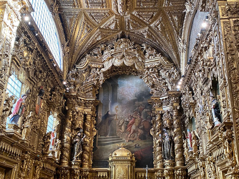 Church of Santa Clara-波尔图必去景点