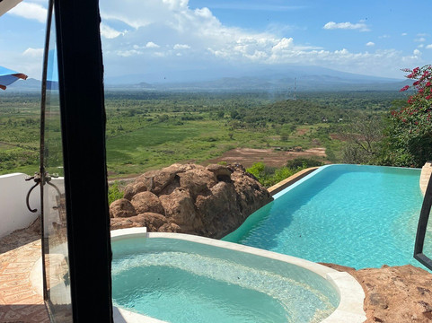 Grogan's Castle Hotel主图