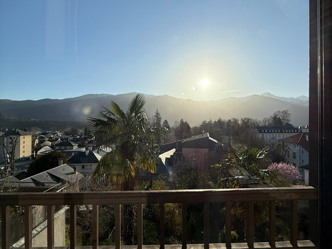 罗吉斯比塞塔酒店主图