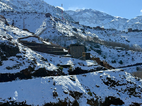 Fouad Achahbar-Azrou必去景点