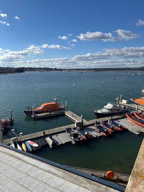 RNLI 大学酒店-官方