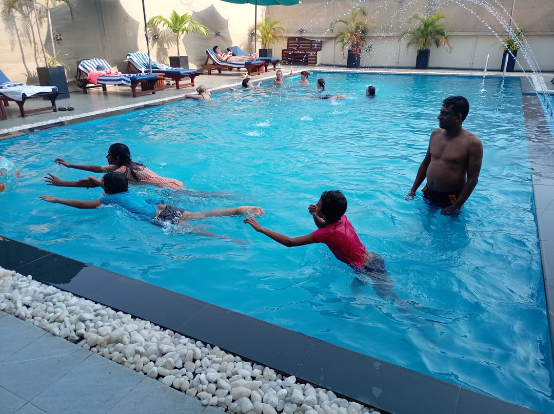 海洋明珠大酒店主图