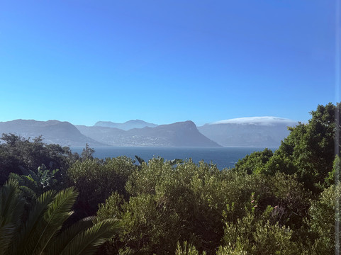 Tintswalo巨石主图