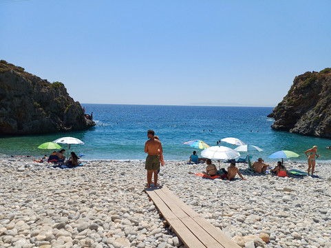 Foneas Beach-Kardamyli必去景点