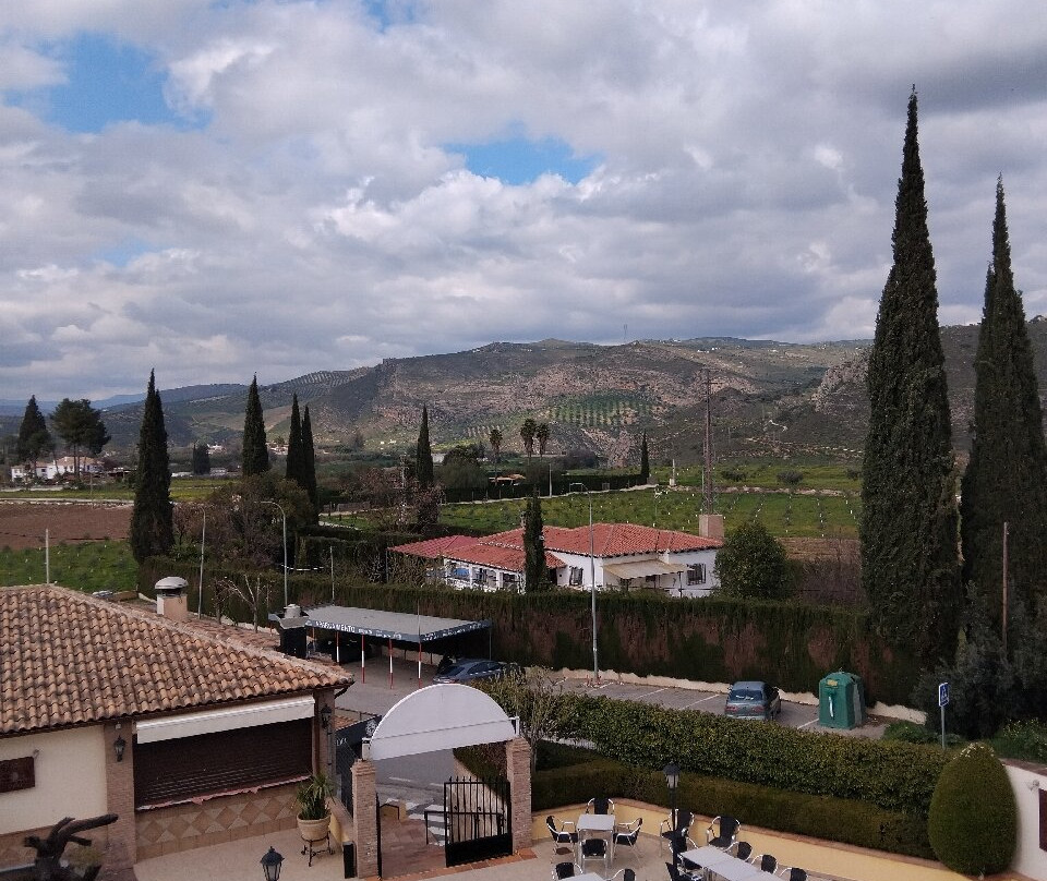 亚诺品尼亚乡村酒店主图