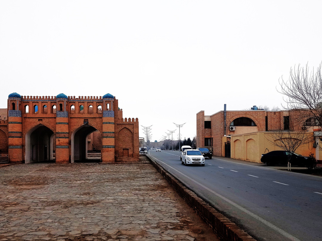 Kosh-Darvoza Gates-希瓦必去景点