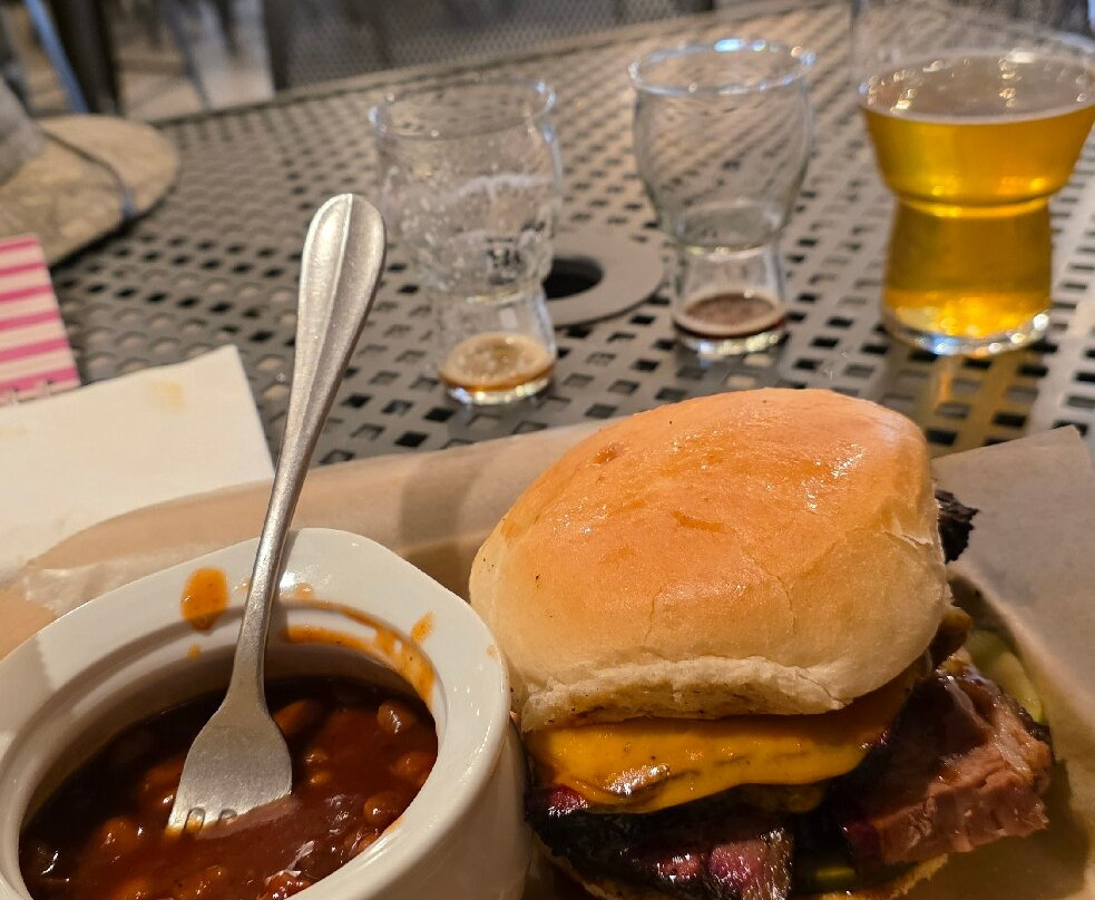Footbridge Brewery-布斯贝港必去景点