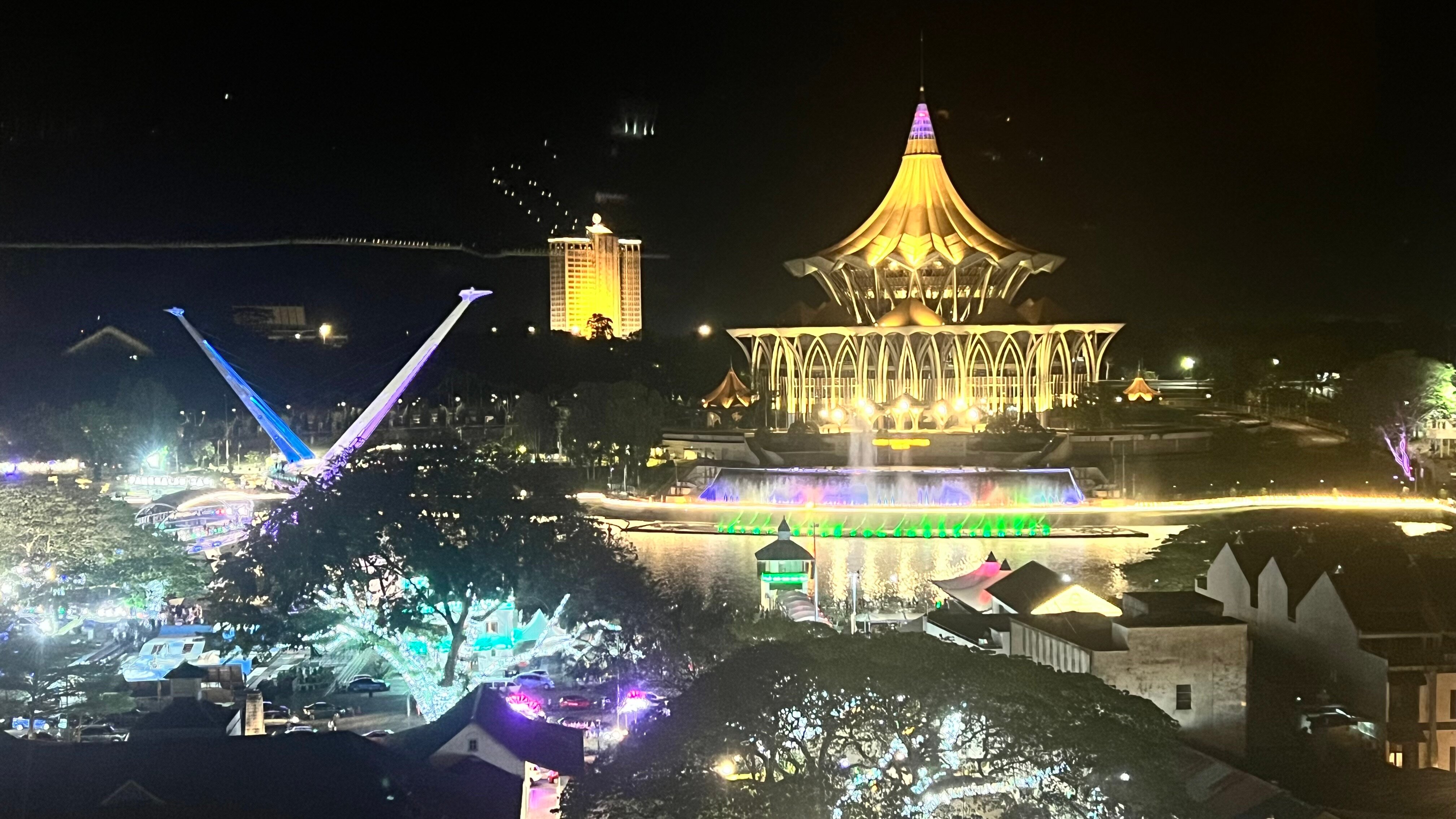 古晋海滨酒店-官方
