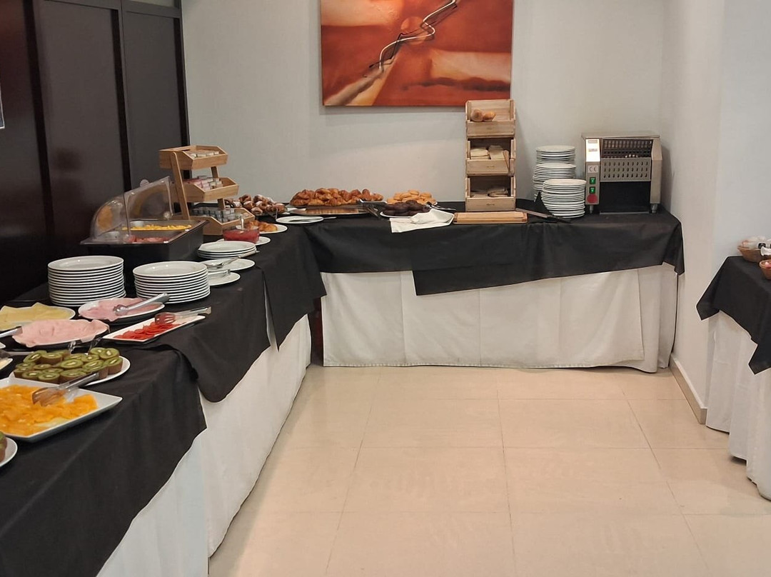 萨比纳尼格城市酒店主图