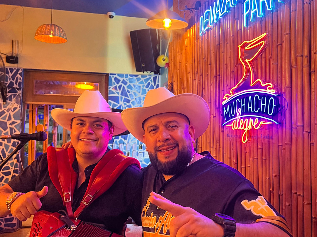 El Muchacho Alegre Guadalajara
