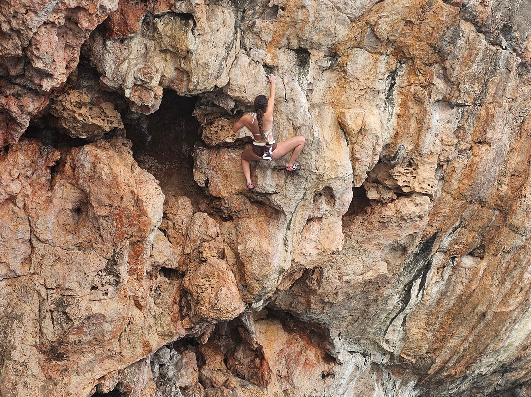 Rock and Water Mallorca-柳奇马约尔必去景点