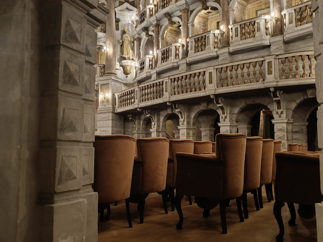 Teatro Bibiena-曼托瓦必去景点