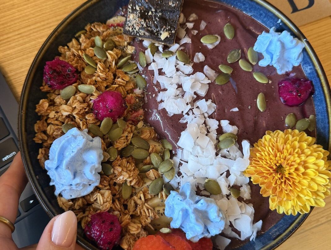Uma Blu Coffee & Brunch