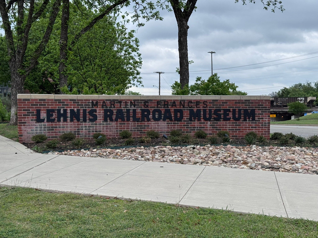 Santa Fe Railroad Depot and Harvey House-Brownwood必去景点