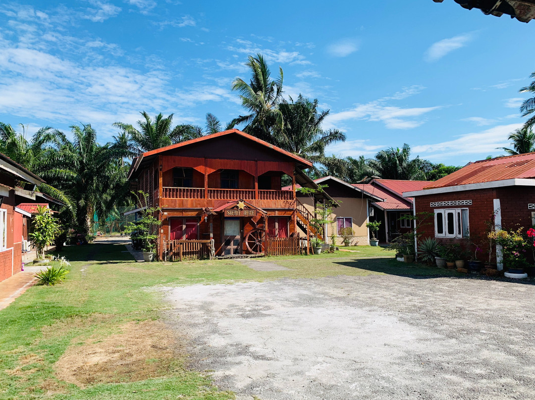 De Rimbun Inn Resort
