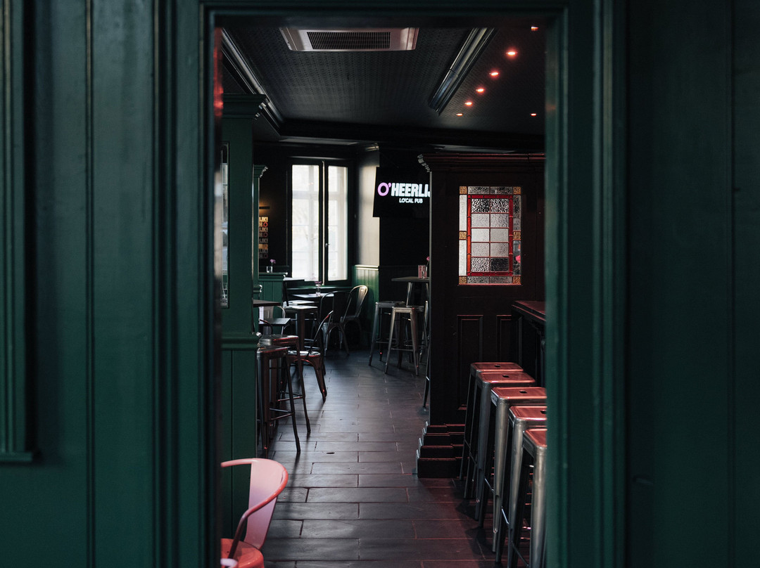 O'HEERLIJK - Local Pub