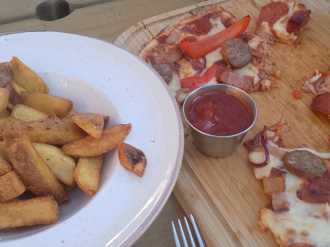 The Crown, Aldbourne-Aldbourne必去景点